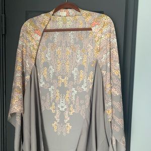 Women’s short kimono